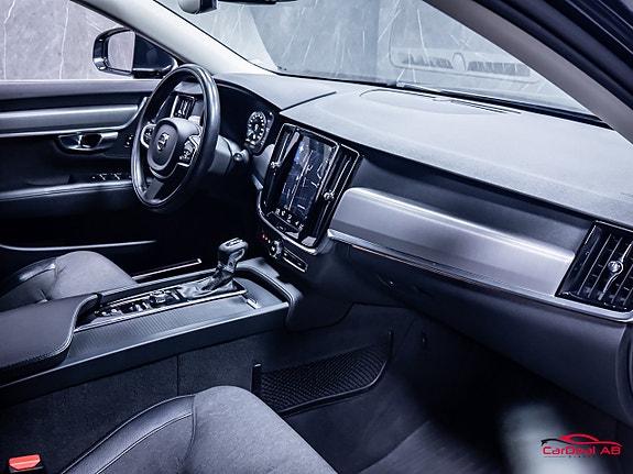 Volvo V90 15 of 30