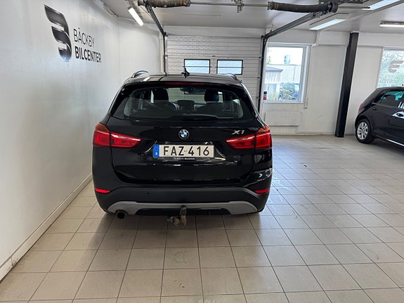 BMW X1 4 of 18