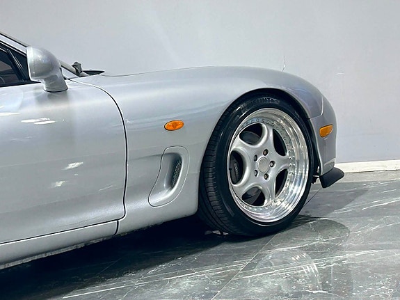 Mazda RX-7 11 of 25