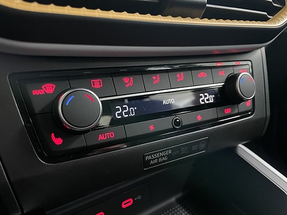 Seat Arona 20 of 20