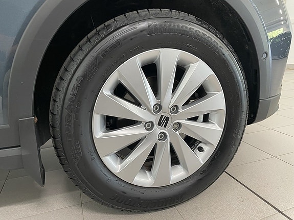 Seat Arona 14 of 20