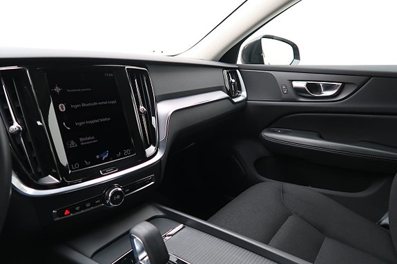 Volvo V60 Cross Country 20 of 22