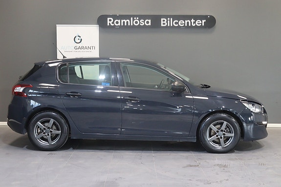 Peugeot 308 9 of 21