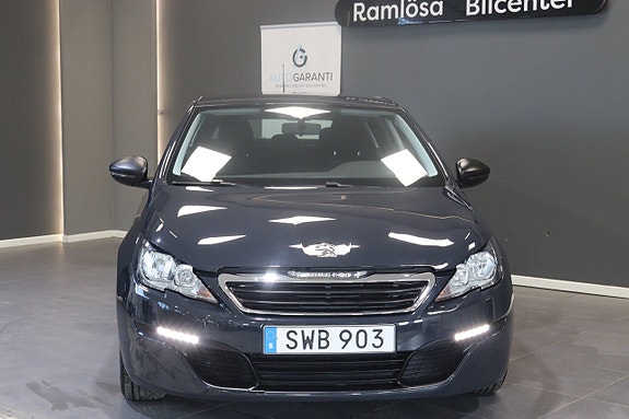 Peugeot 308 6 of 21