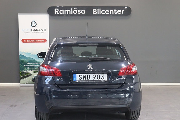 Peugeot 308 11 of 21