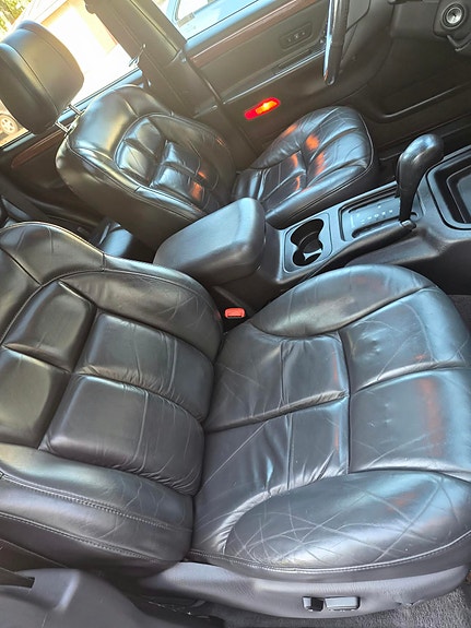 Jeep Grand Cherokee 5 of 12