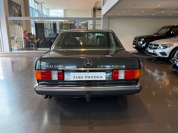 Mercedes-Benz S560 4 of 14