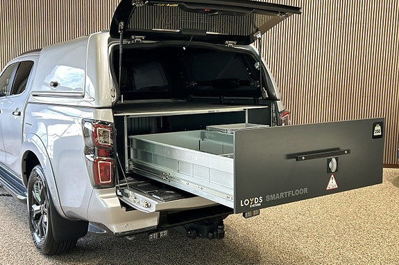 Isuzu D-max 4 of 11