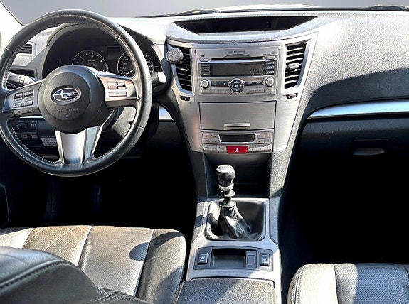 Subaru Outback 7 of 11