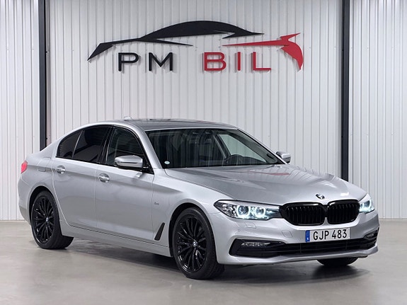 BMW 520i 2 of 30