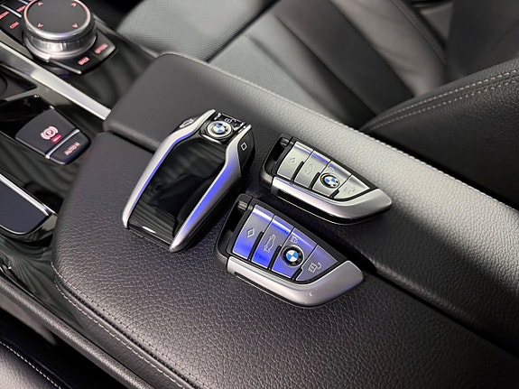 BMW 520i 26 of 30