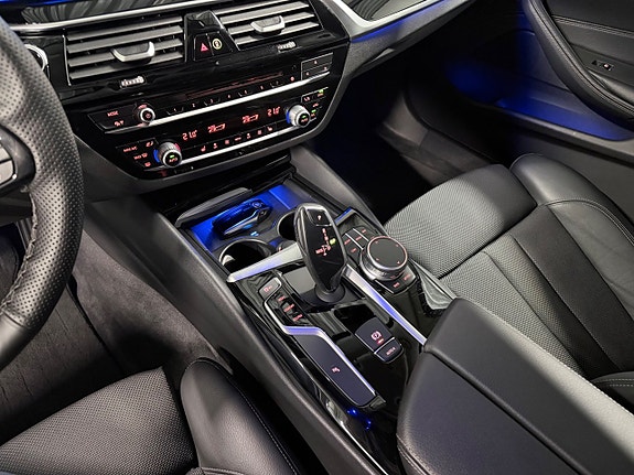 BMW 520i 17 of 30