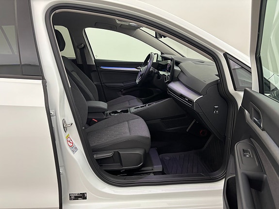 Volkswagen Golf I 19 of 21