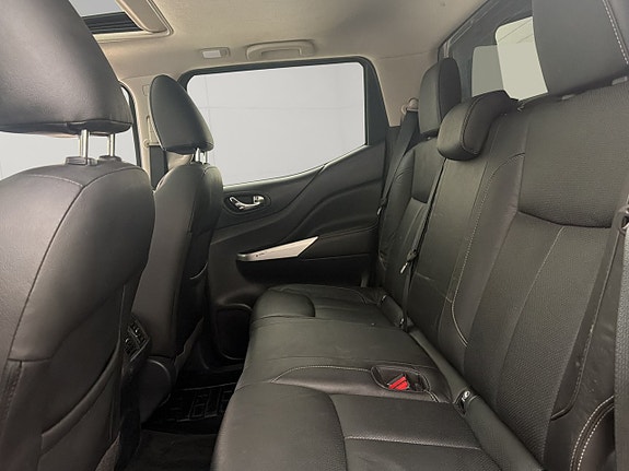 Nissan Navara 30 of 30