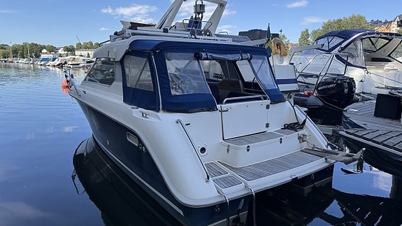 Aquador 22 HT -99 / Mercruiser 4,3L -05 2 of 14