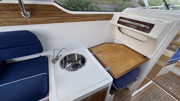 Aquador 22 HT -99 / Mercruiser 4,3L -05 7 of 14