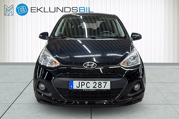 Hyundai i10 8 of 19