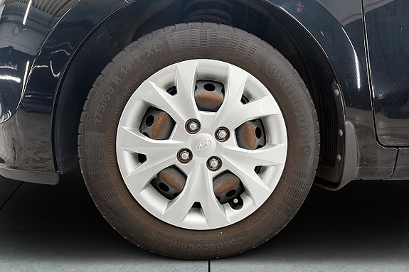 Hyundai i10 9 of 19
