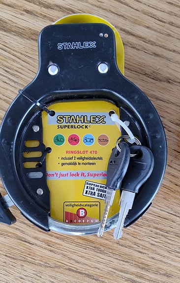 Product image 2 of 3