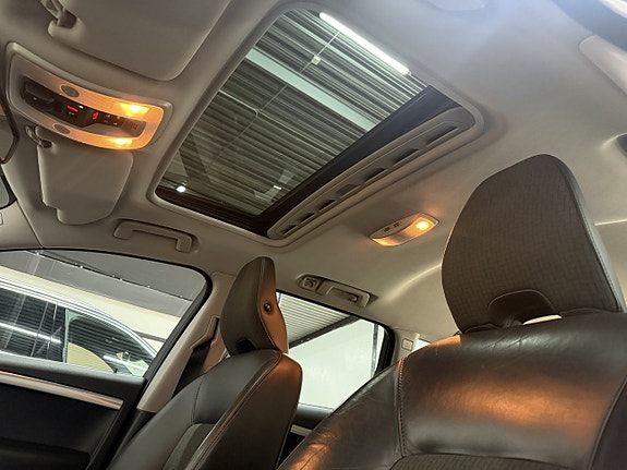 Volvo V70 9 of 10