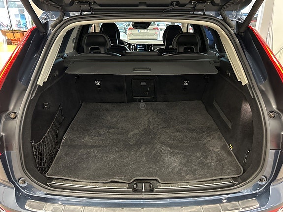 Volvo XC60 7 of 24