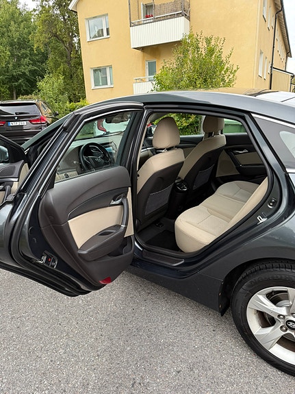 Hyundai i40 11 of 25