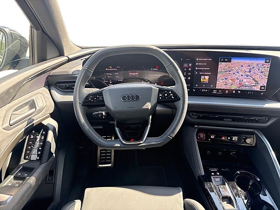 Audi Q5 11 of 18