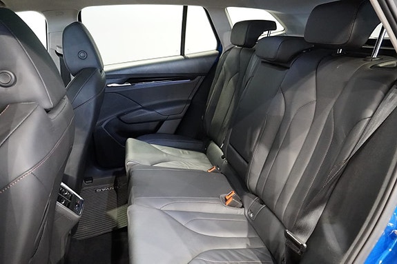 Skoda Enyaq 11 of 18