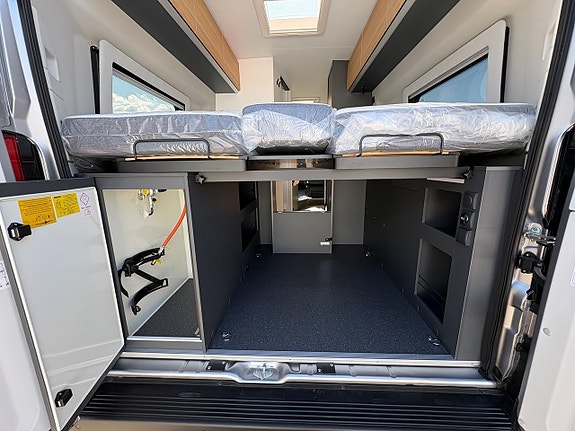 Adria TWIN SELECT 640 SLB - FIAT 6E 2,2 140HP 35H 3 of 23
