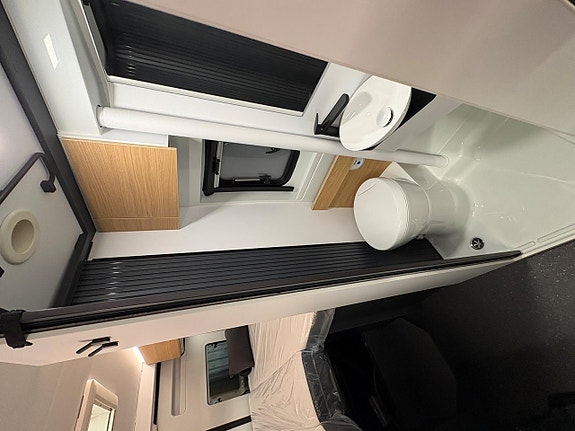 Adria TWIN SELECT 640 SLB - FIAT 6E 2,2 140HP 35H 7 of 23