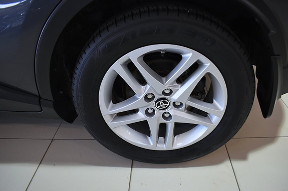 Toyota C-HR 18 of 18