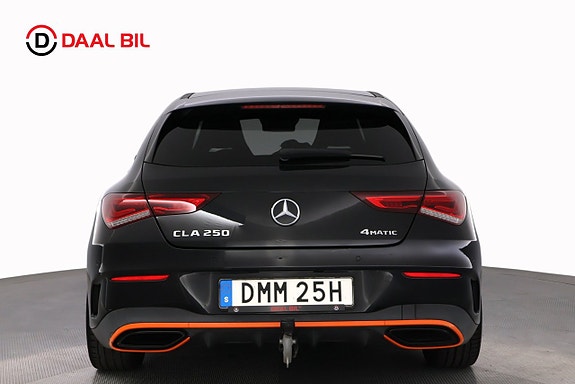 Mercedes-Benz CLA250 7 of 25