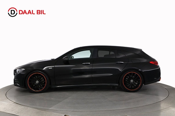 Mercedes-Benz CLA250 9 of 25