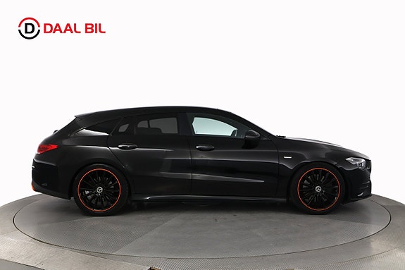 Mercedes-Benz CLA250 5 of 25