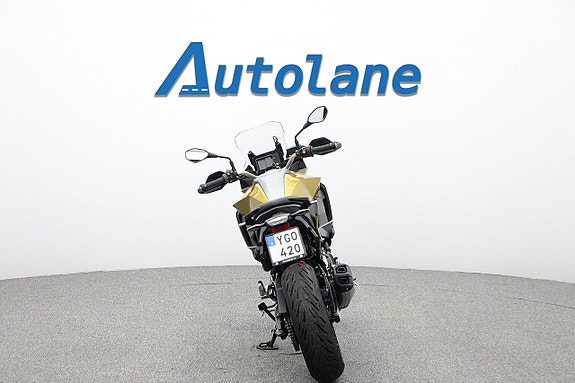 BMW F 900 XR *Endast 15mil, Nyservad* 8 of 28