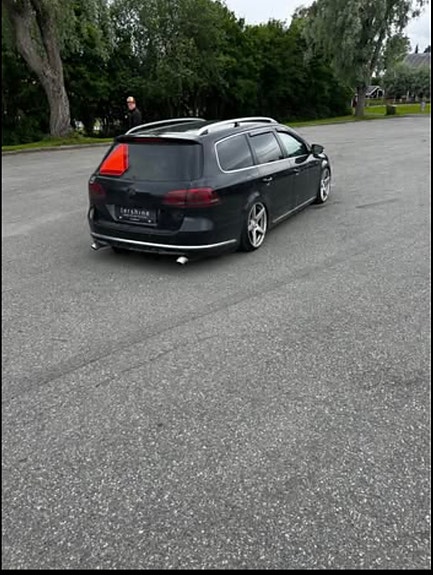 Volkswagen Passat 5 of 8