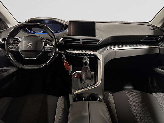 Peugeot 3008 11 of 23