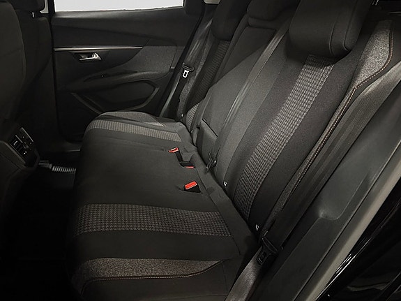 Peugeot 3008 19 of 23