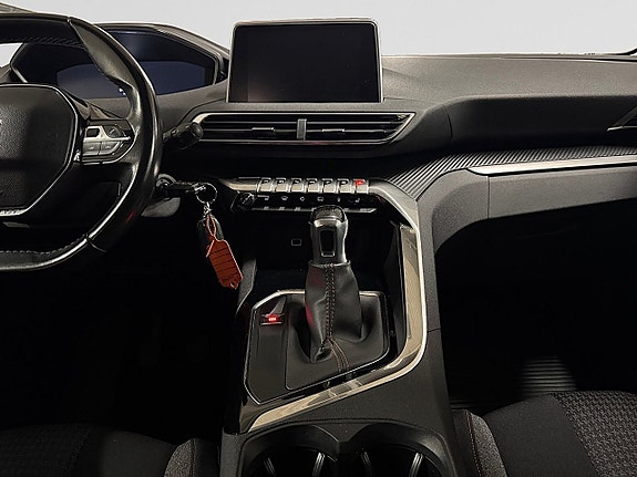 Peugeot 3008 14 of 23