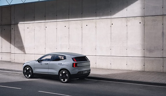 Volvo EX30 12 of 12