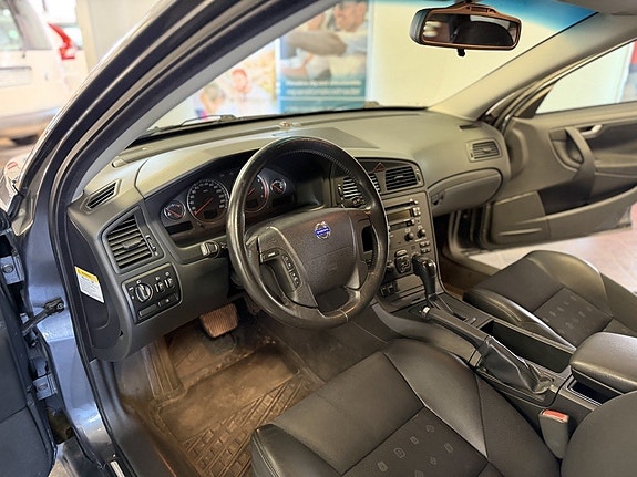 Volvo V70 11 of 11