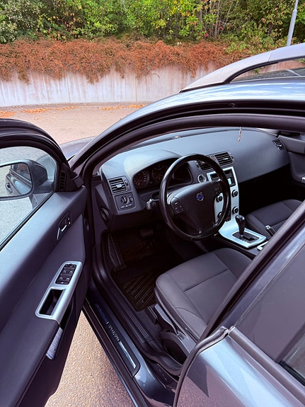 Volvo V50 9 of 11