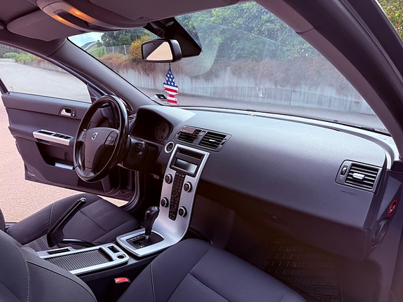 Volvo V50 10 of 11