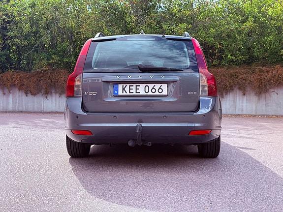 Volvo V50 5 of 11