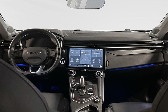 Lynk & Co 01 5 of 10