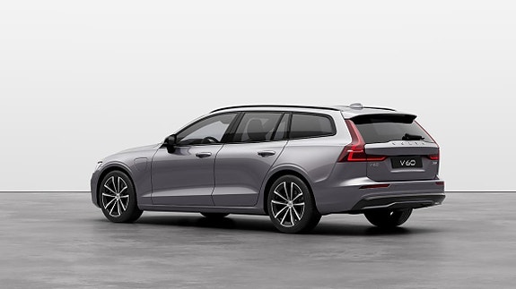 Volvo V60 2 of 6