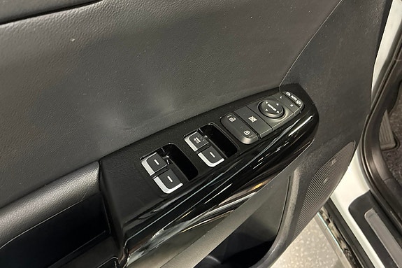 Kia Sportage 18 of 26