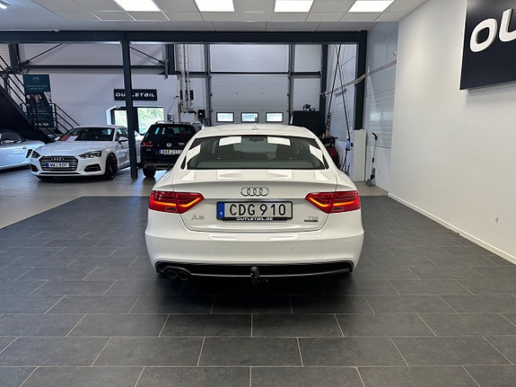 Audi A5 9 of 28