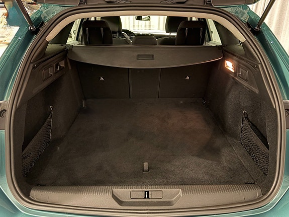 Peugeot 308 SW 5 of 13