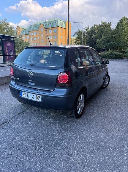 Volkswagen Polo 8 of 8